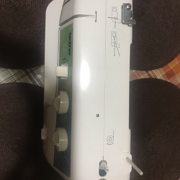 Brother Sewing Machine. - Picture 6 of 8